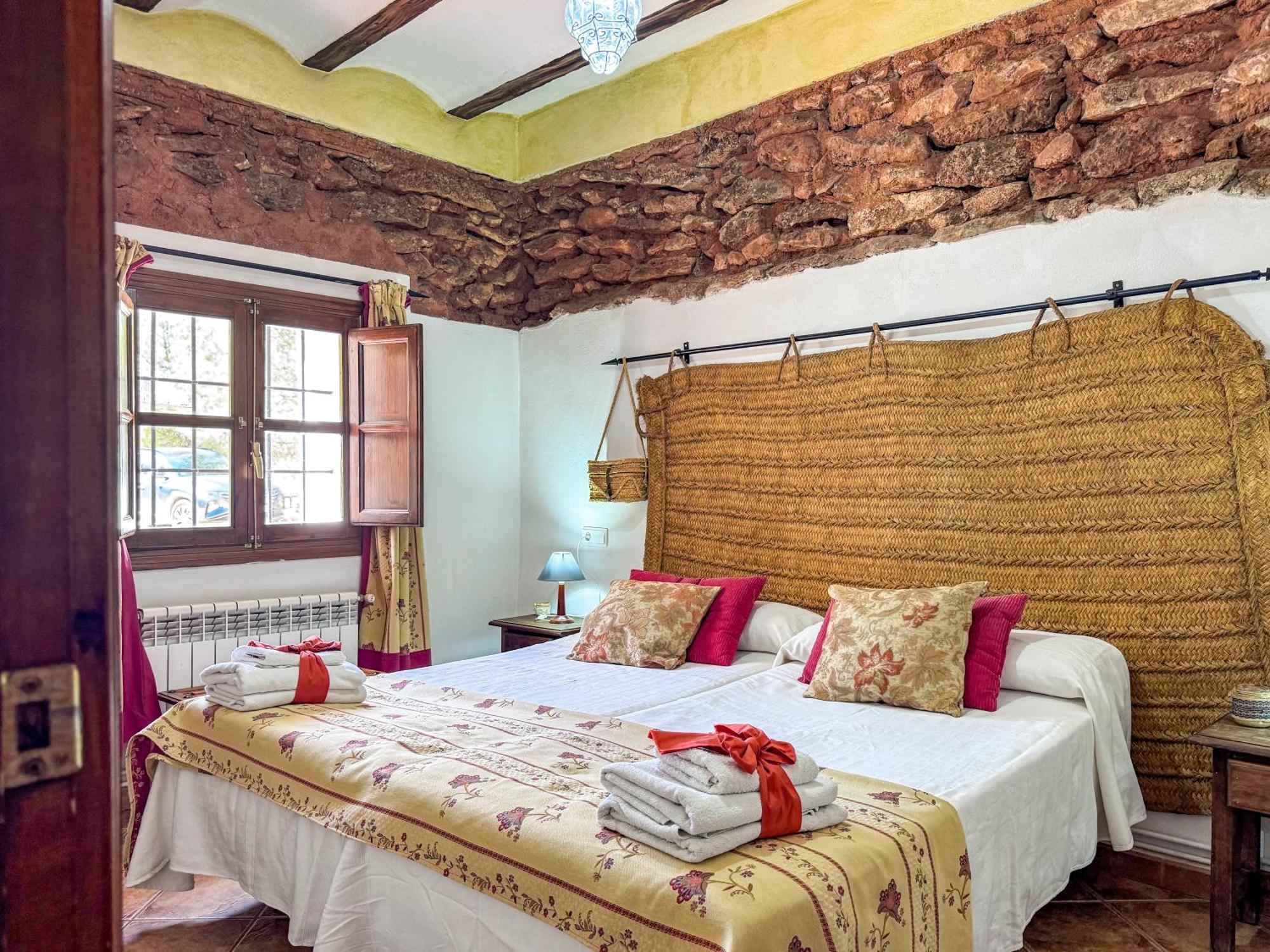 Gasthaus Cortijo Rural Bacares Freila Exterior foto