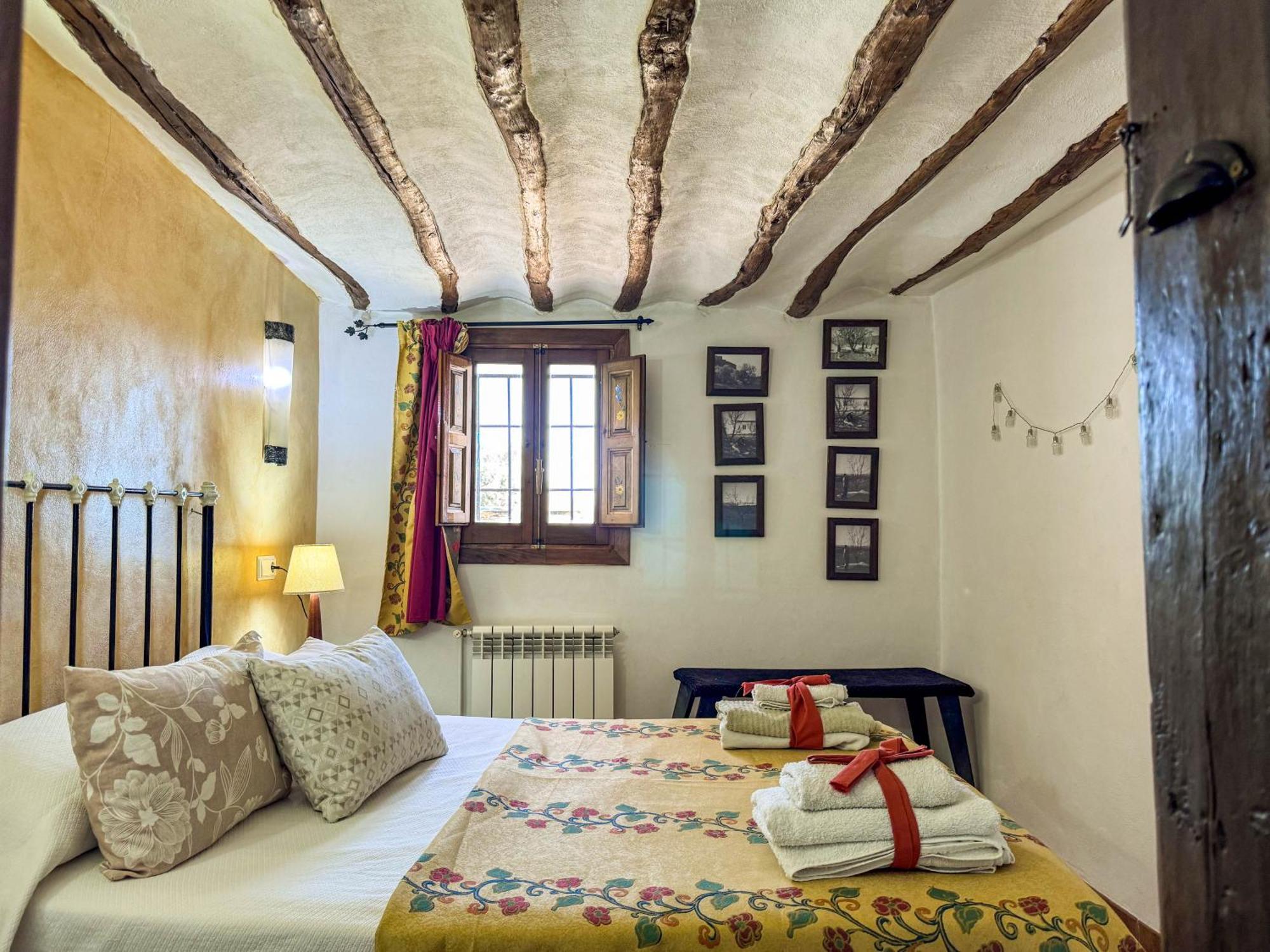 Gasthaus Cortijo Rural Bacares Freila Exterior foto